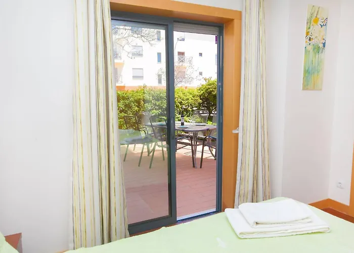 Lejlighed Fabulous Sunny Pool&garden By Becherish *