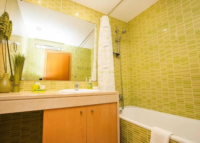 Fabulous Sunny Pool&garden By Becherish Albufeira