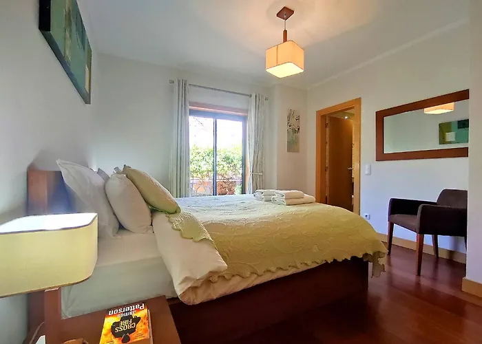 Fabulous Sunny Pool&garden By Becherish Lejlighed *